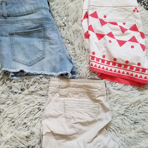 Short shorts bundle 3 pair sz 6/medium J crew - Picture 3 of 4